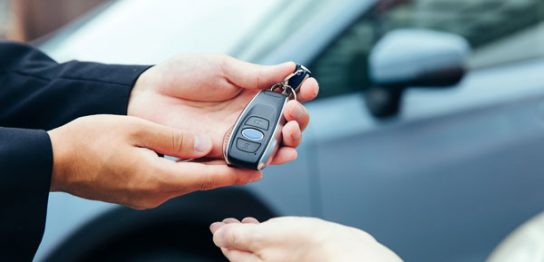 自社ローンで車を購入してから納車までの期間は？手続きの流れや利用時の注意点も紹介